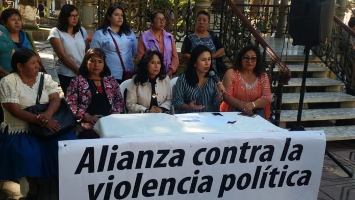 Conferencia de prensa de la alianza contra la violencia política.