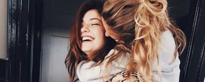 Confirmado por la ciencia: Las mujeres quieren más a su mejor amiga que a su pareja