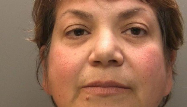 Zholia Alemi fue hallada culpable de cuatro cargos de robo y fraude, luego de un juicio en su contra en octubre de 2018.