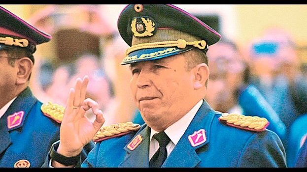 Al momento de ser nombrado comandante de las Fuerzas Armadas, Kaliman se declaró