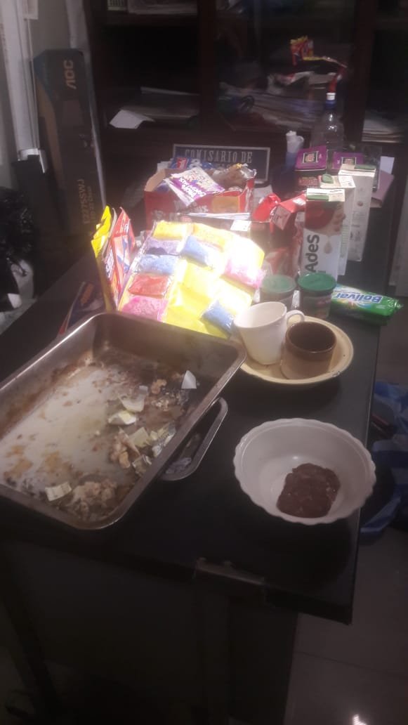 Decomisan bandejas y alimentos en mal estado en kioscos de la UPDS