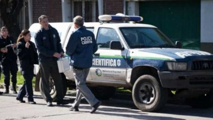 La Policía Científica atendió el caso. Foto ilustrativa tomada de Semanario.
