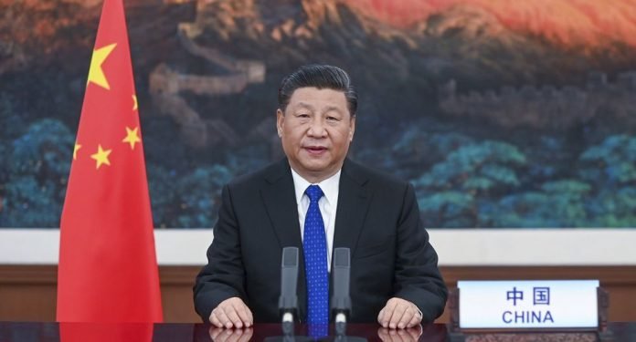 Xi Jinping promete que si China desarrolla la vacuna contra el coronavirus será un “bien público mundial”. (Foto: Li Xueren/Xinhua via AP).
