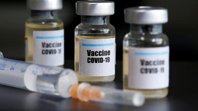 Los investigadores de la UCSF tratan de encontrar una cura para el coronavirus (Dado Ruvic / Reuters)