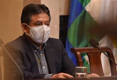 el-vicepresidente-choquehuanca-i-abi._1171734239_380x260.jpg